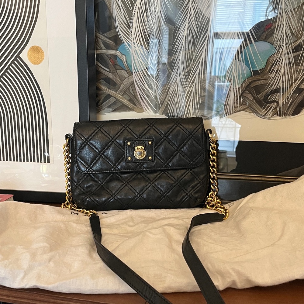 Marc Jacob’s Early 2000 Black Quilted Chain Strap Shoulder Bag